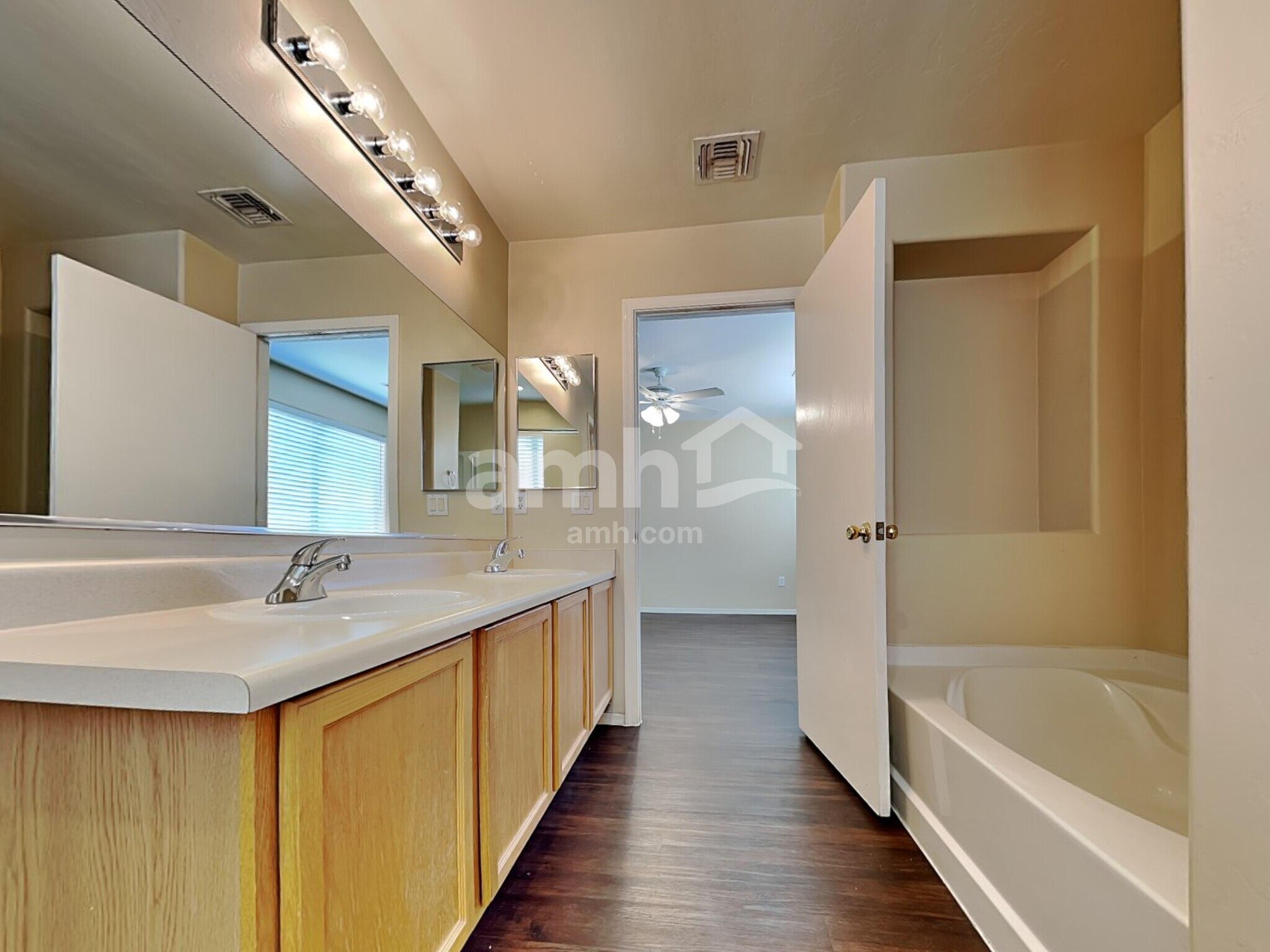 Building Photo - 3713 W Avenida Fria