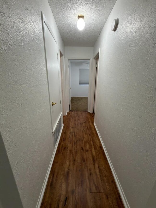 Building Photo - 5601 Porsche Ln