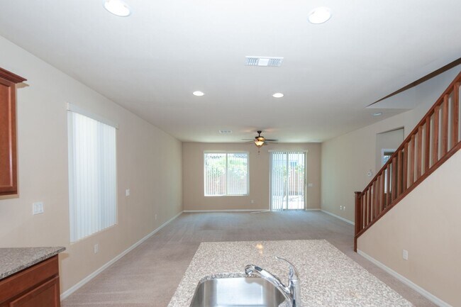 Building Photo - 7659 Dewy Falls Ave