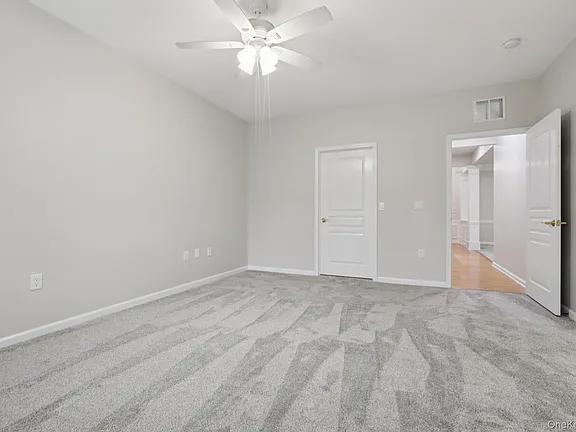 Building Photo - 28 N De Baun Ave