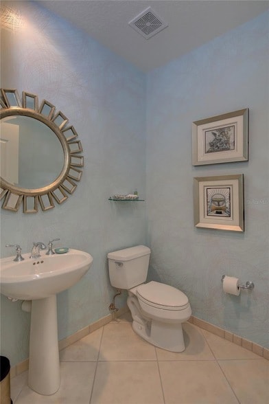 Building Photo - 505 Mandalay Ave