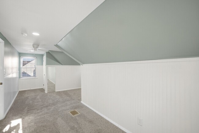 Building Photo - 1028 Colwick Dr