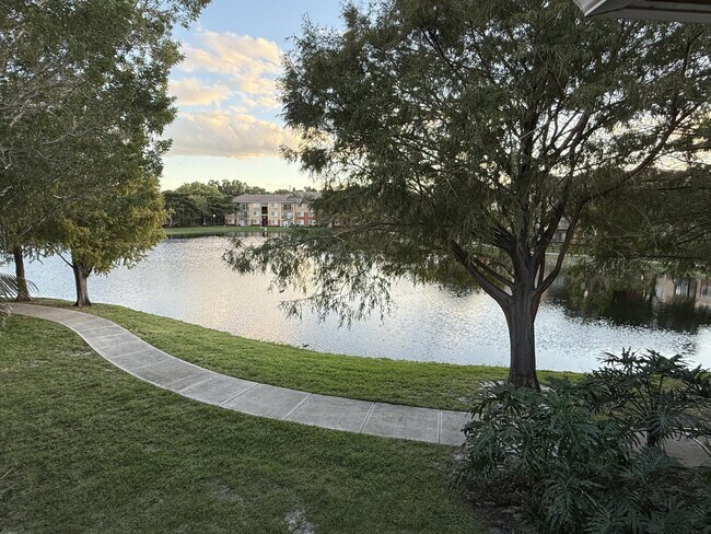 Building Photo - 4179 N Haverhill Rd