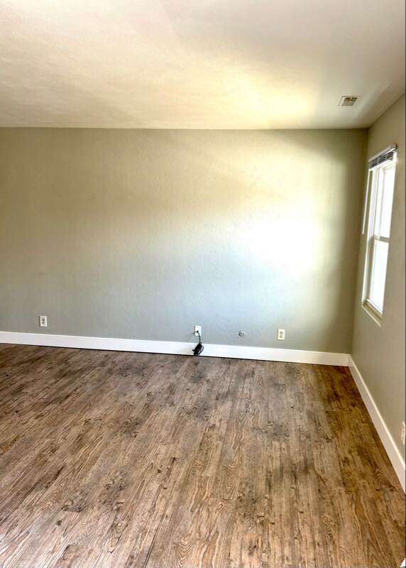 Building Photo - 4026 N Illinois Ave