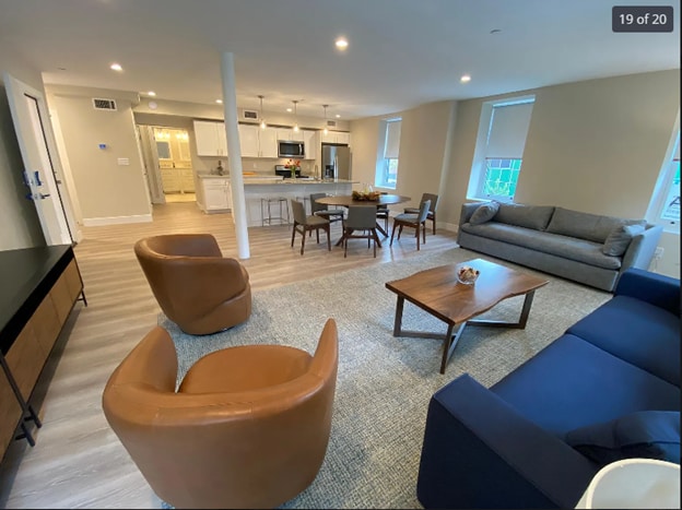 Building Photo - 529 S Bond St