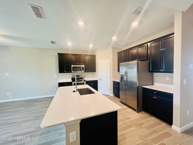 Building Photo - 237 Boracay Cir