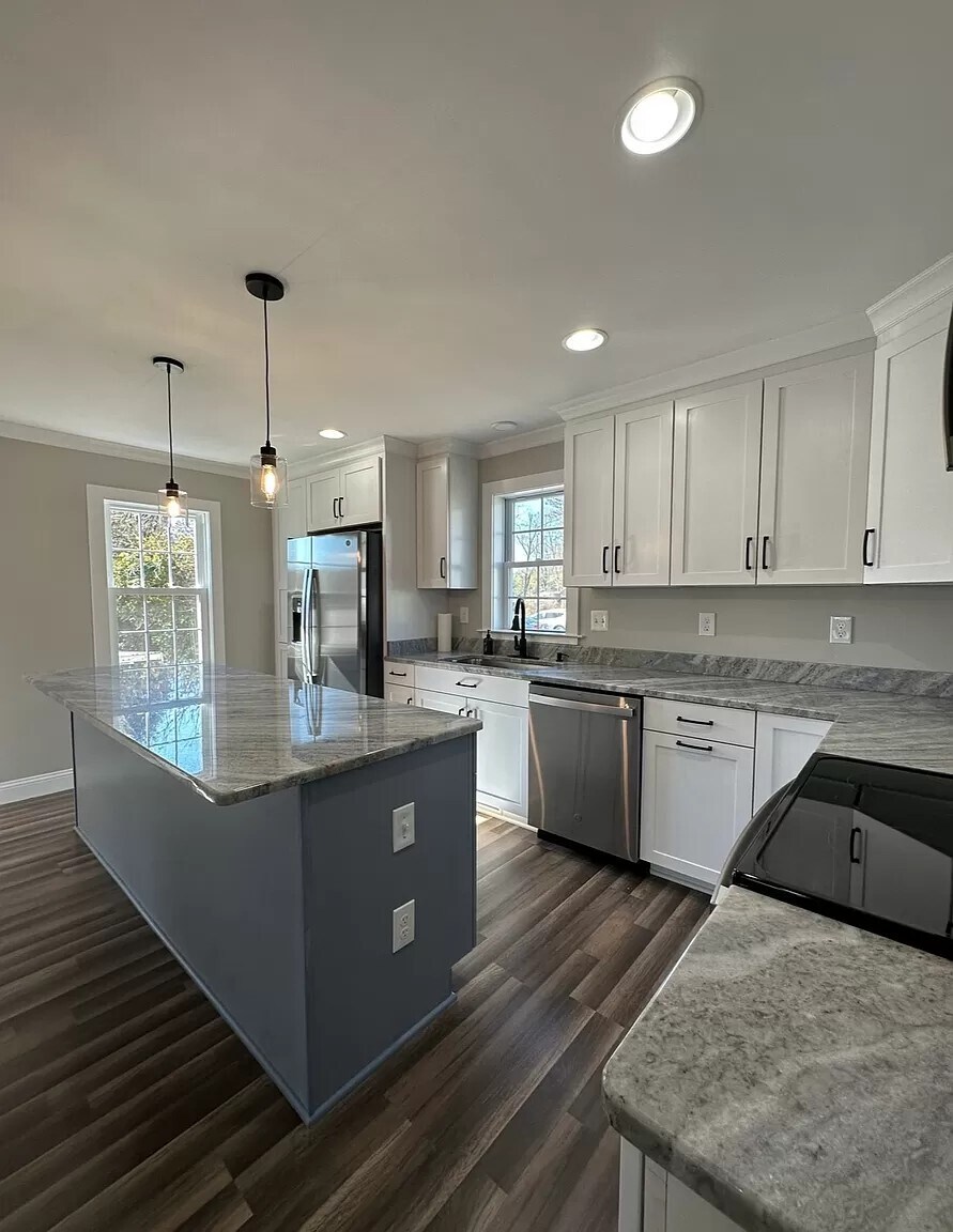 Building Photo - 3428 Littlestown Pike