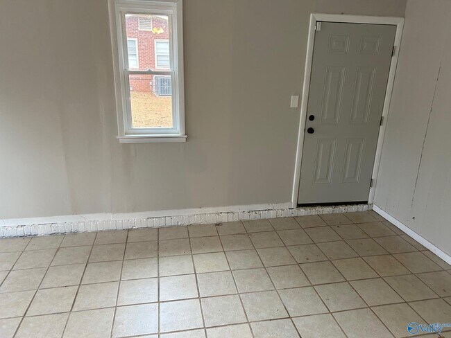 Building Photo - 3721 Broadmor Rd NW