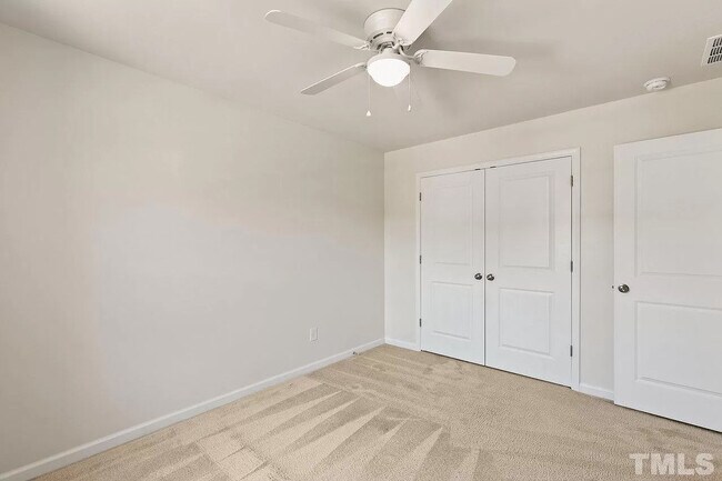 Building Photo - 815 Bristol Bridge Dr