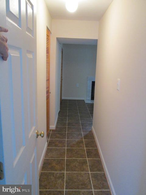 Building Photo - 9267 Kristy Dr