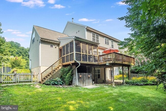 Building Photo - 11011 Plume Ct