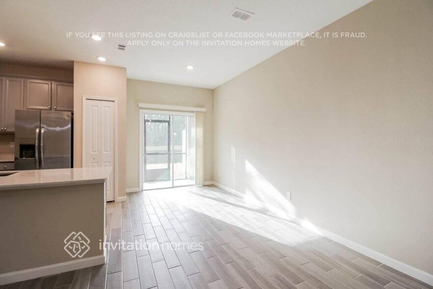 Building Photo - 13290 Shore Grass Dr
