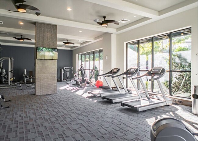 Building Photo - 5655 Carnegie Blvd