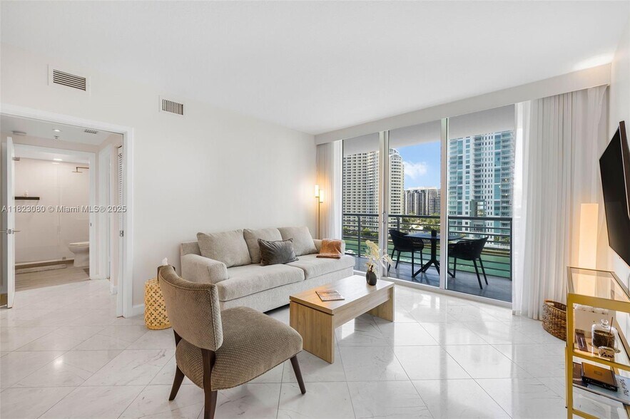 Building Photo - 325 S Biscayne Blvd