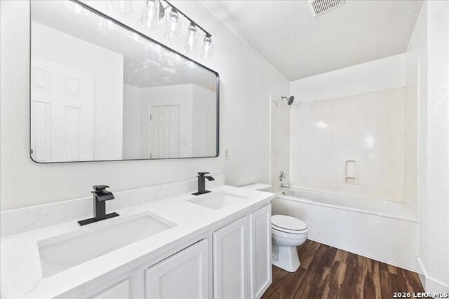 Building Photo - 6718 Loma Blanca