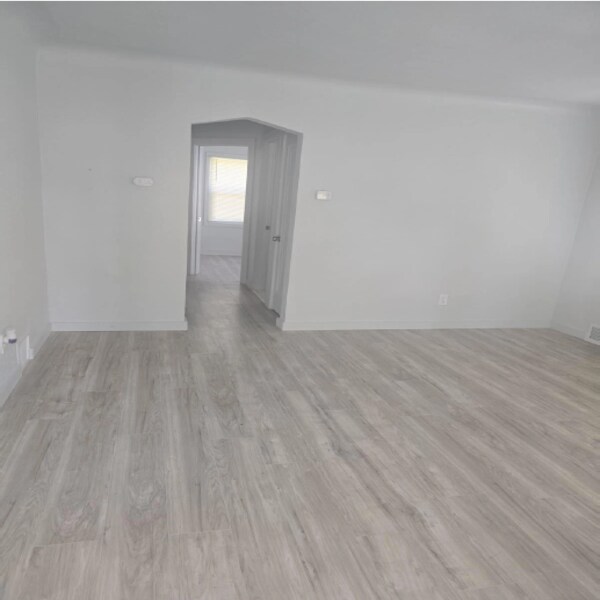 Building Photo - 20529 Westphalia St