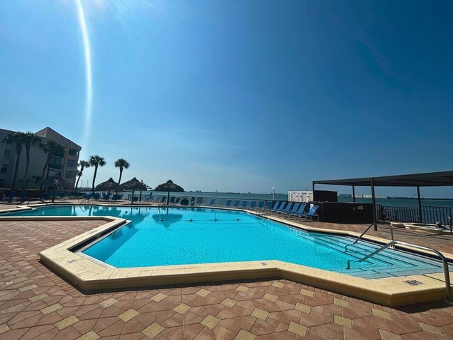 Building Photo - AVAILABLE MAY 4! Experience Resort Living at La Puerta del Sol: Stunning Golf Course Views, Moder...