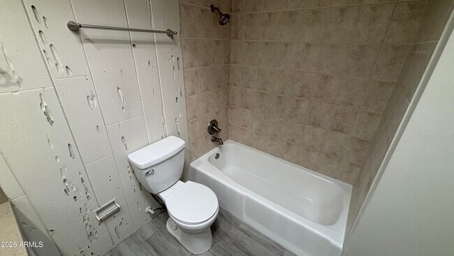 Building Photo - 7740 E Heatherbrae Ave