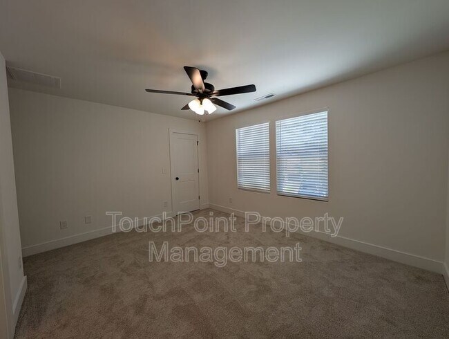 Building Photo - 1413 Arden Ave