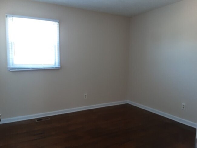 Building Photo - 2602 Wingate Road Fayetteville, NC 28306