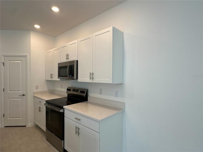 Building Photo - 2397 Paravane Wy