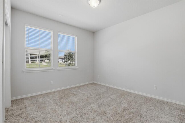 Building Photo - 2129 Pecan Island Dr