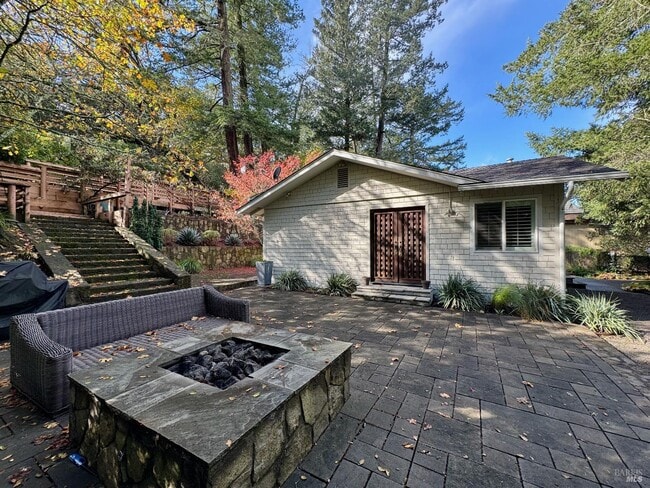 Building Photo - 1607 Foothill Blvd