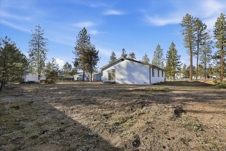 Building Photo - 6429 Timber Dr