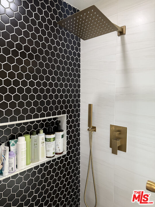 Building Photo - 13218 Fiji Way