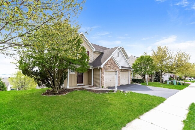 Building Photo - Beautiful 3 Bed, 4 Bath Home in Ephrata