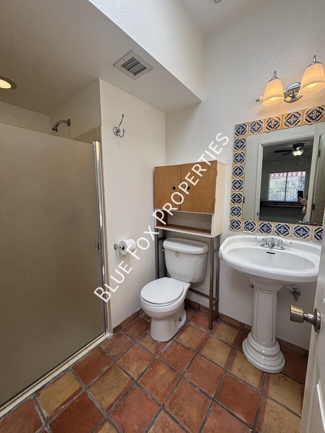 Building Photo - 5958 Sun County Blvd