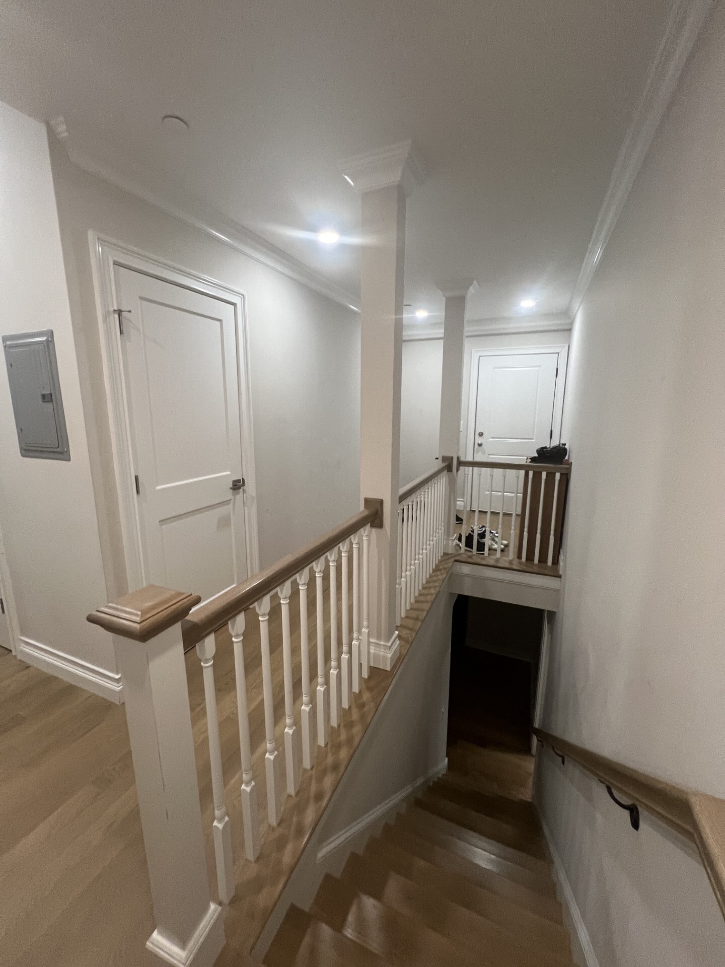 Hall - 14 Mount Hood Rd