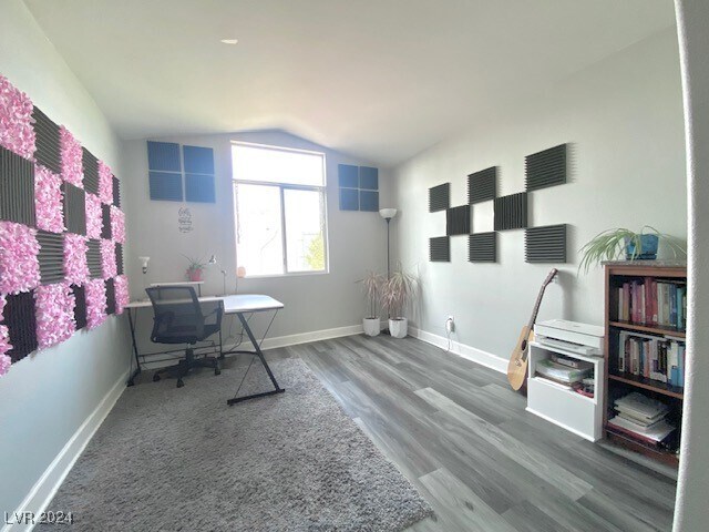 Building Photo - 7308 Stoney Shore Dr