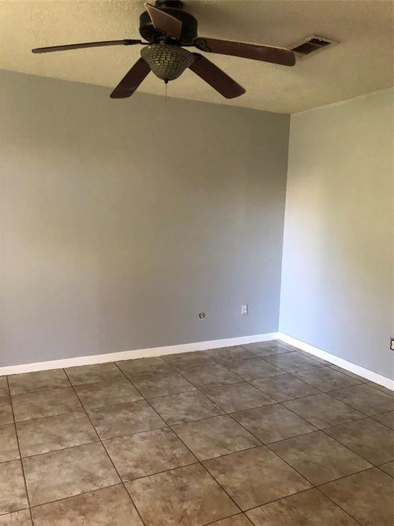 Building Photo - 12226 Briar Forest Dr