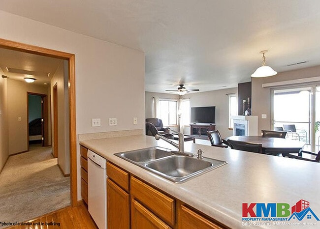 Building Photo - 368 Camden Rd