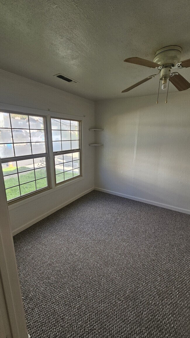 Building Photo - 2545 Nevada Ave