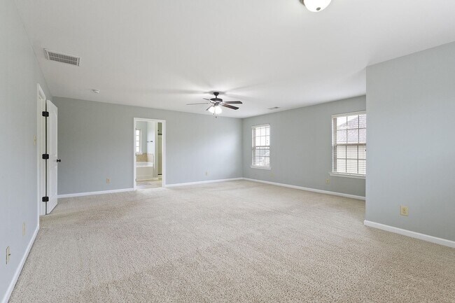 Building Photo - 5309 Bull St