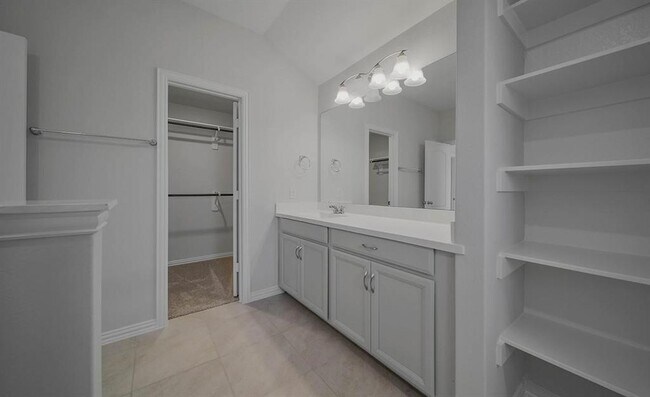 Building Photo - 7115 Fannin St