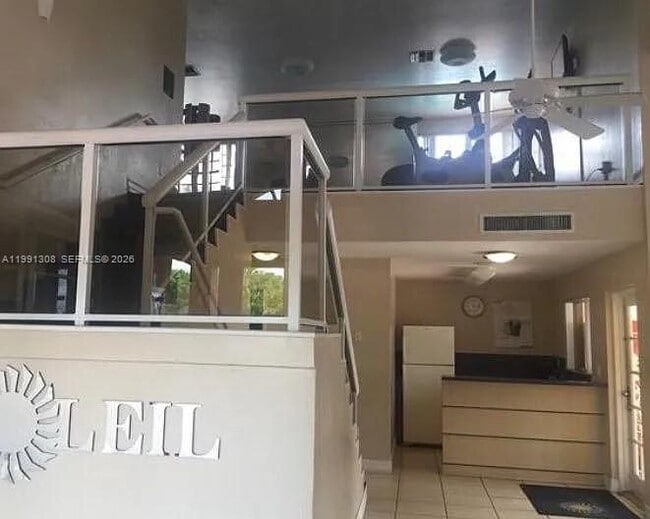 Building Photo - 9715 Fontainebleau Blvd