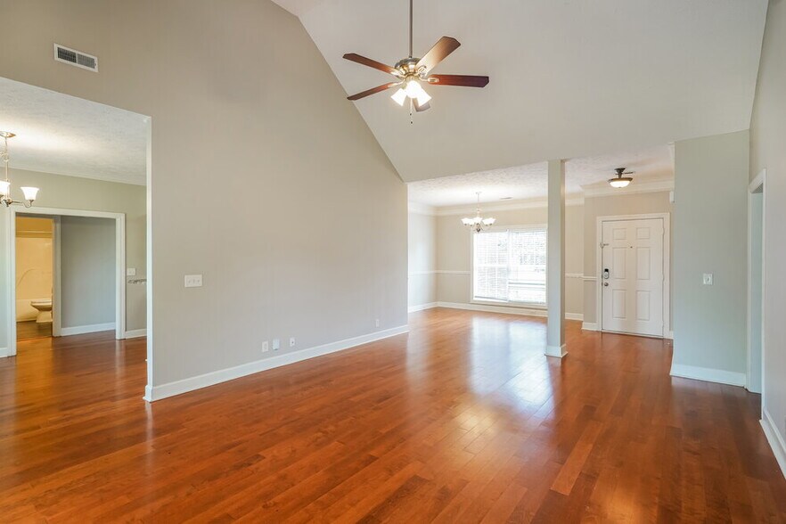 Building Photo - 1744 Potters Ct