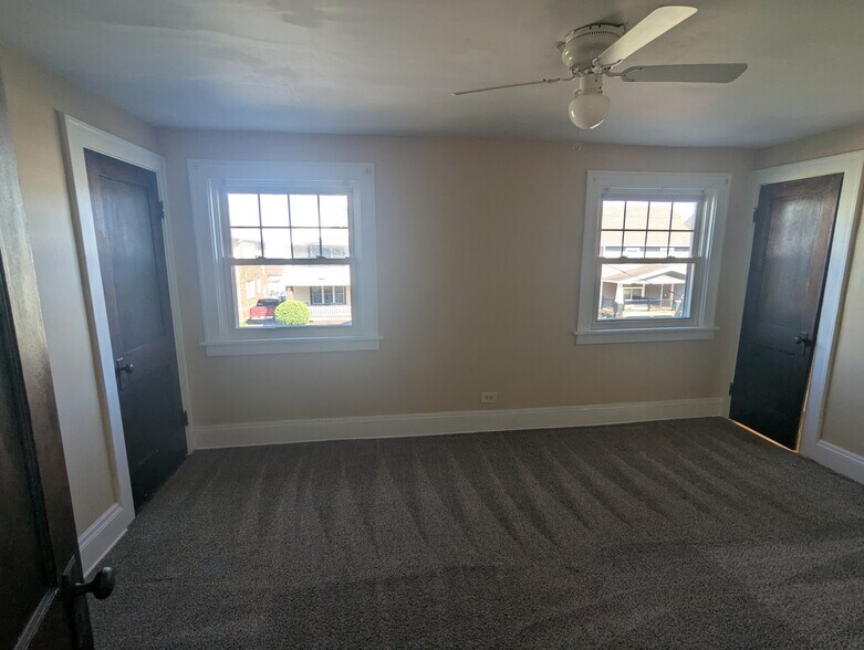 upstairs bedroom #1 - 2401 Natchez Ave