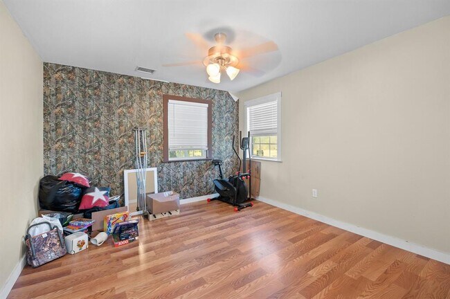 Building Photo - 4771 Co Rd 473