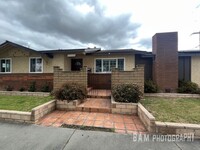 Building Photo - 20604 Wardham Ave
