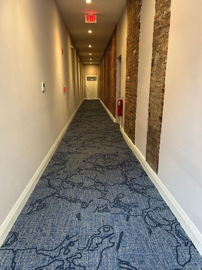 Building Photo - Welcome to Urban Elegance in the Heart of Historic Old City, Philadelphia