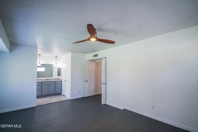 Building Photo - 1709 Pete Brown Pl