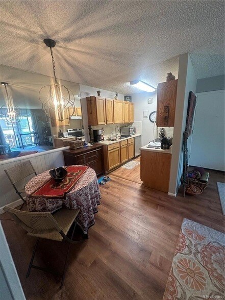 Building Photo - 3250 O'Neal Cir