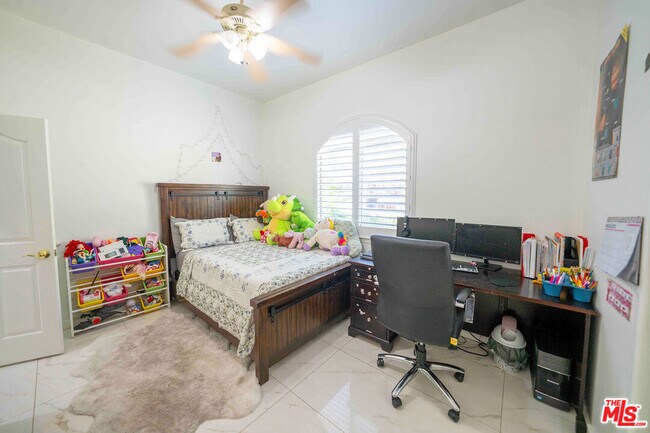 Building Photo - 17833 Wildridge Ln