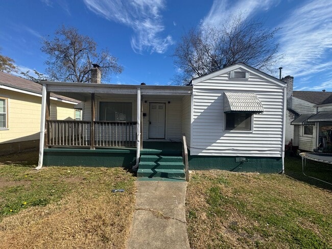 Building Photo - Birmingham