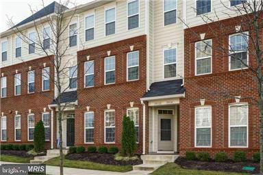 Building Photo - 19318 Diamond Lake Dr