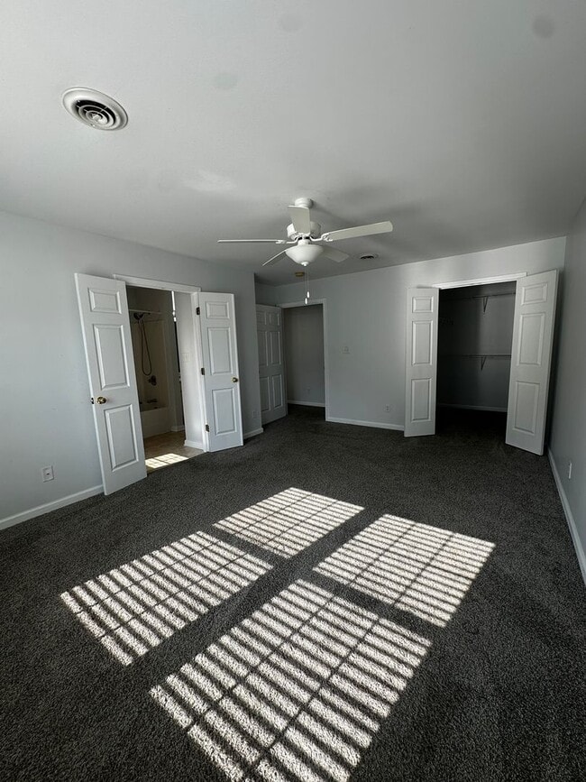 Building Photo - 1643 Wood Song Ln
